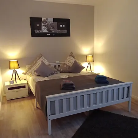 Am Weserbergland Sandsteinweg